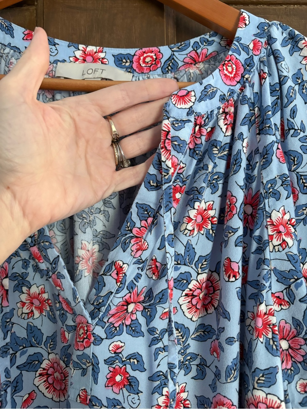 LOFT Light Blue Floral Puff Sleeve V-Neck Blouse with Red Accents - Picture 2 of 7